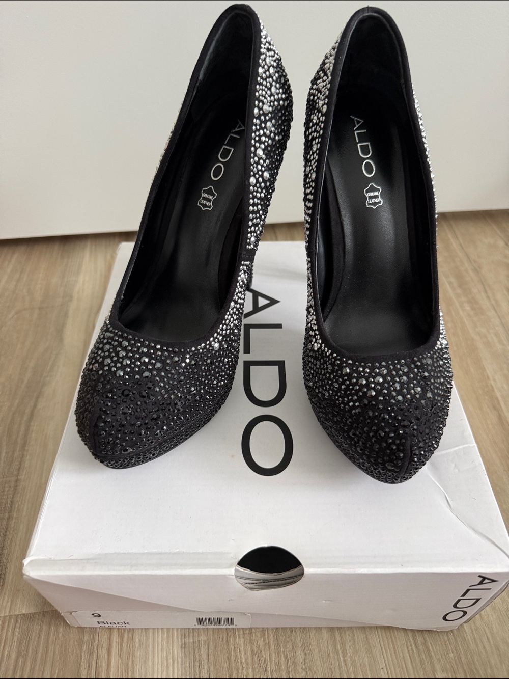 ALDO Alalian Black Leather Crystal Embellished Women's Pumps,Size 9